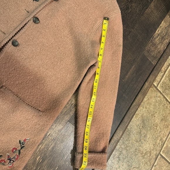 Vintage Cityscape 100% Wool Cream Floral Embroidered Jacket Size Large - Picture 11 of 14